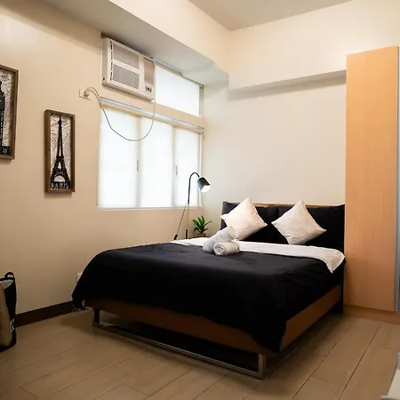 Elegant Unit, Fast Wifi, Near Makati Medical Centr Apartment